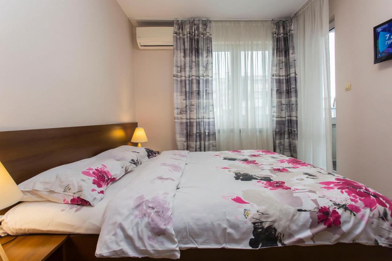 Sofia Central Hotel Apartments